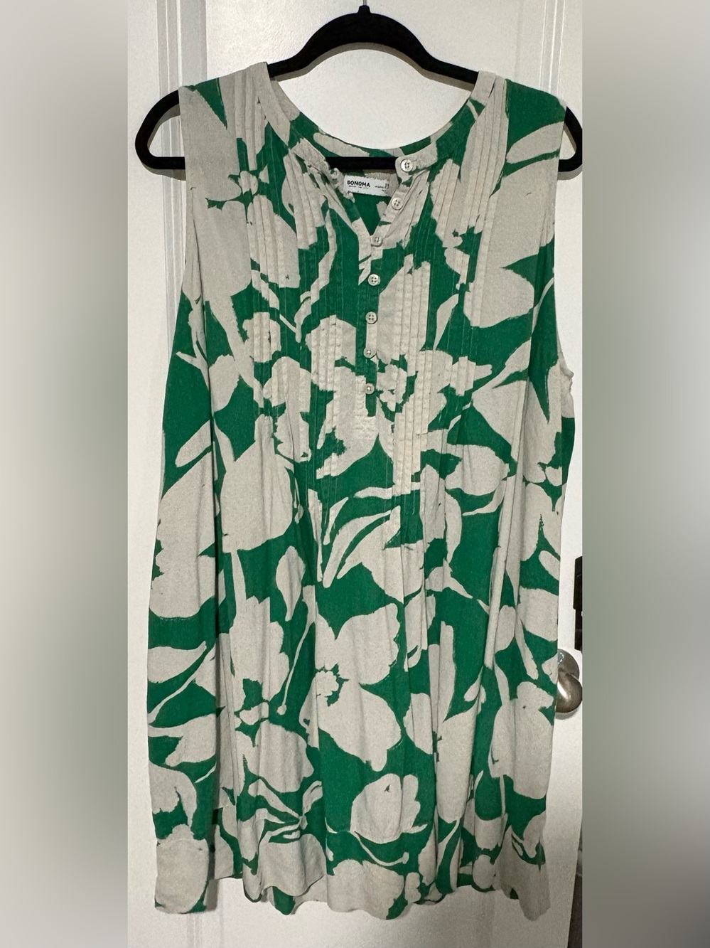 SONOMA Green & Cream Floral Sleeveless Button-Front Tunic